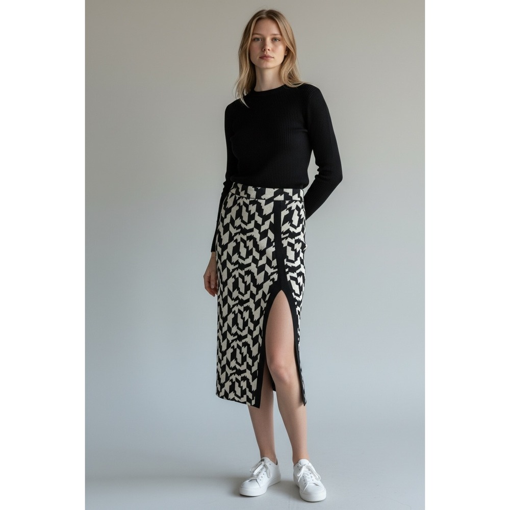 Future Collective Black White Knit Maxi Skirtโ Size Small NWT